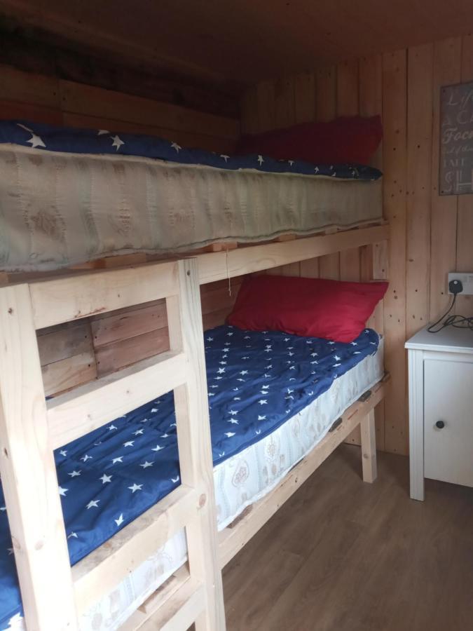 Orchard Meadow Shepherd Huts Leek-Buxton-Ashbourne Upper Elkstone Exterior foto